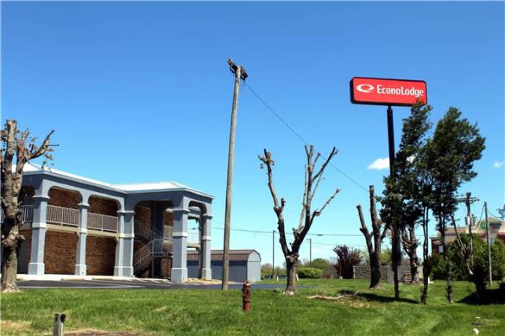 ECONO LODGE FRANKLIN SOUTH 6