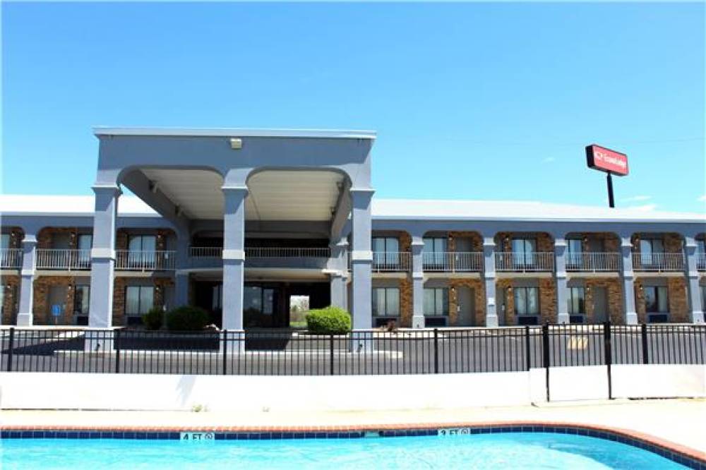 ECONO LODGE FRANKLIN SOUTH 8