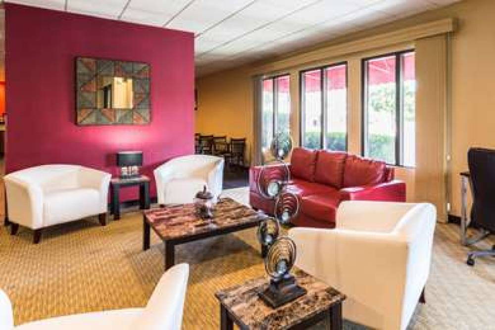 Econo Lodge Homewood - Birmingham 2