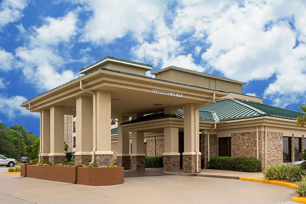 Econo Lodge Inn And Suites Alexandr
