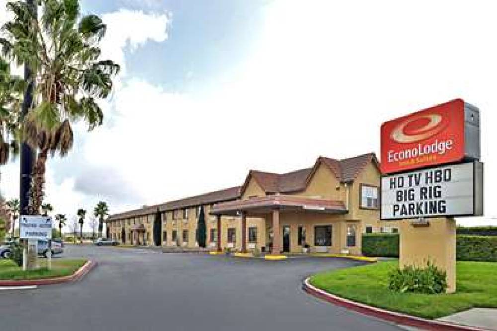 Econo Lodge Inn And Suites