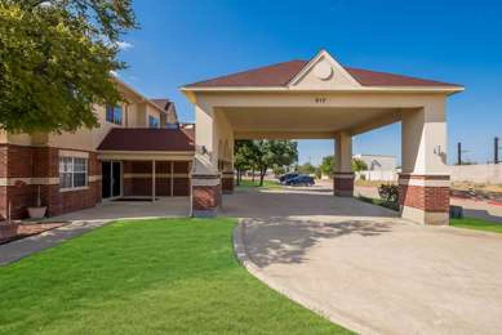 Econo Lodge Inn And Suites Mesquite