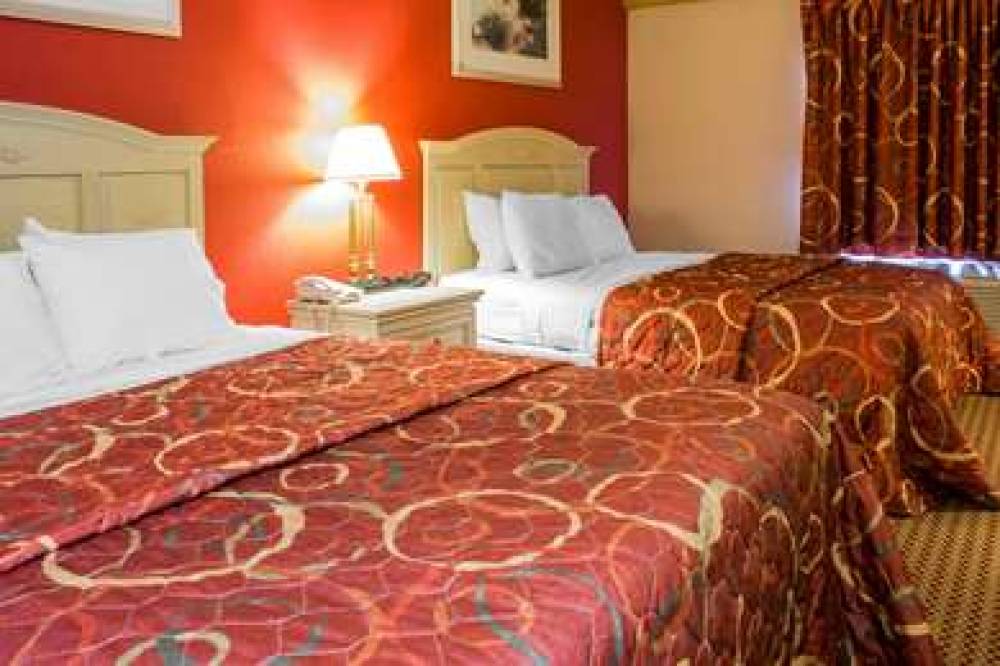 ECONO LODGE INN AND SUITES WALNUT 10