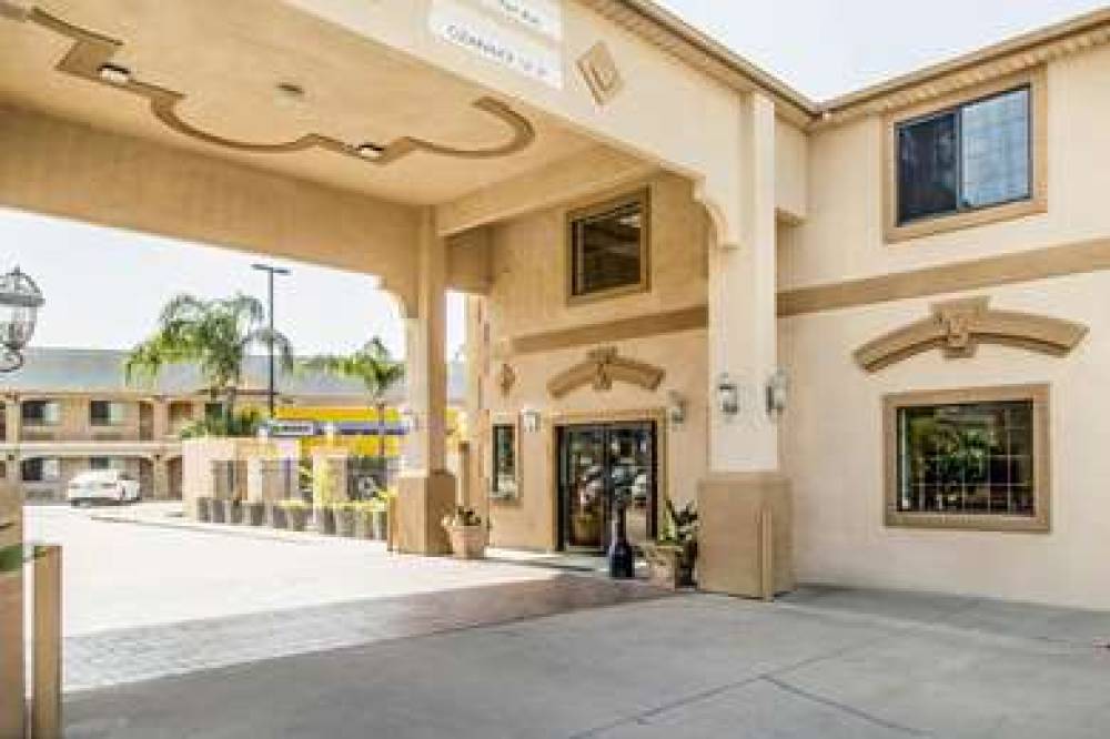 Econo Lodge Inn & Suites Corpus Christi 2