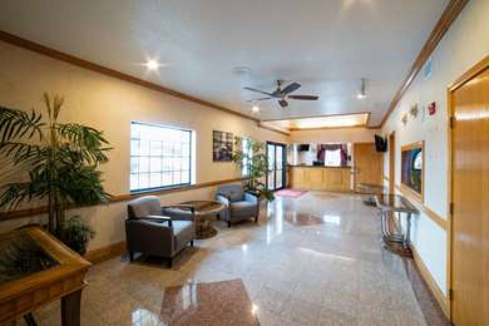 Econo Lodge Inn & Suites Corpus Christi 10