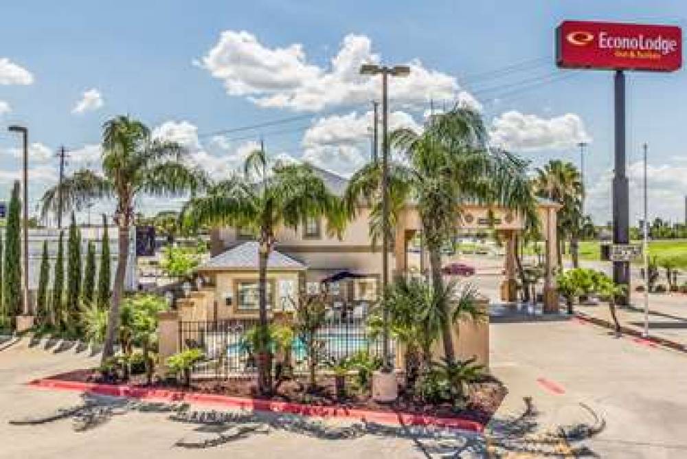 Econo Lodge Inn & Suites Corpus Christi 5