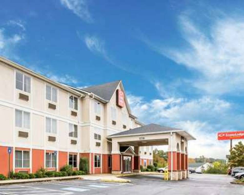 Econo Lodge Inn & Suites