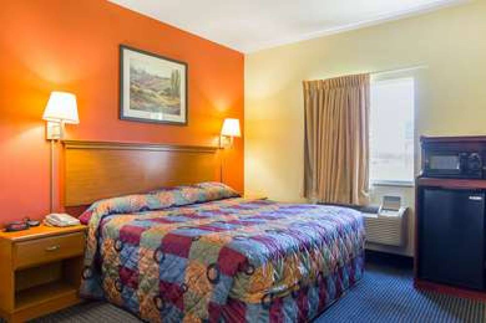 Econo Lodge Inn & Suites Pritchard Road North Little Rock 10