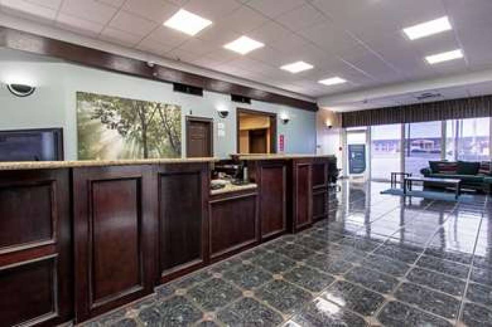 ECONO LODGE KINGSVILLE 5