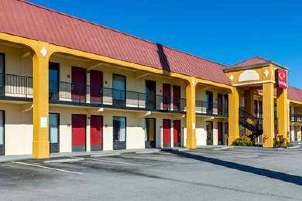 ECONO LODGE KNOXVILLE 2