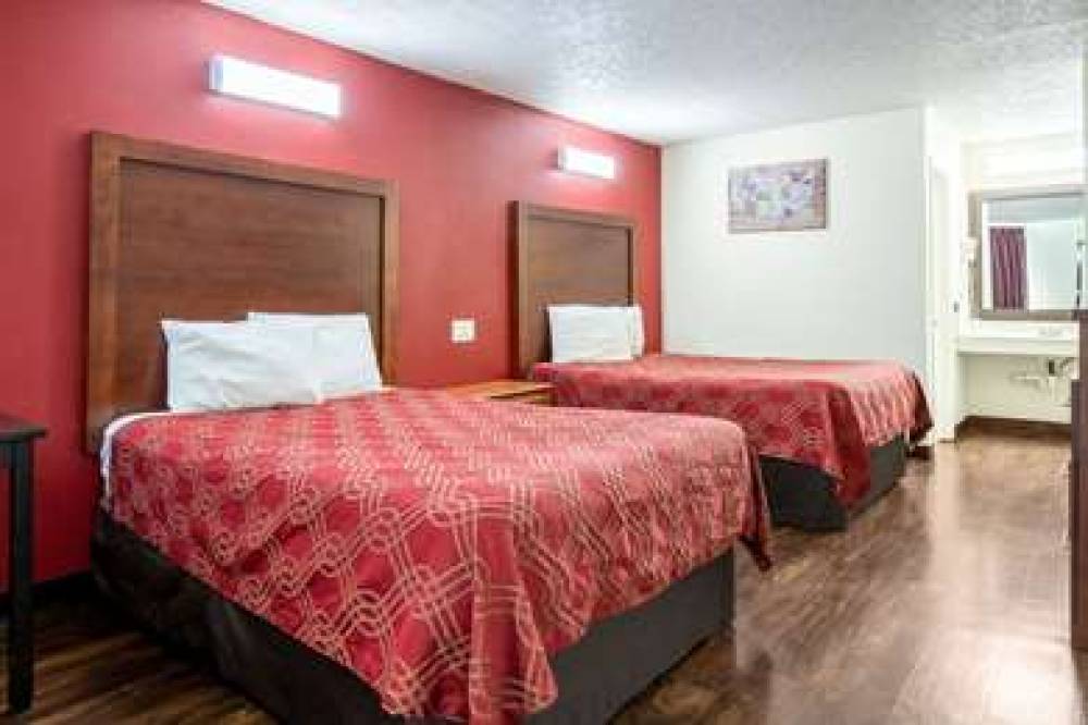 ECONO LODGE KNOXVILLE 9