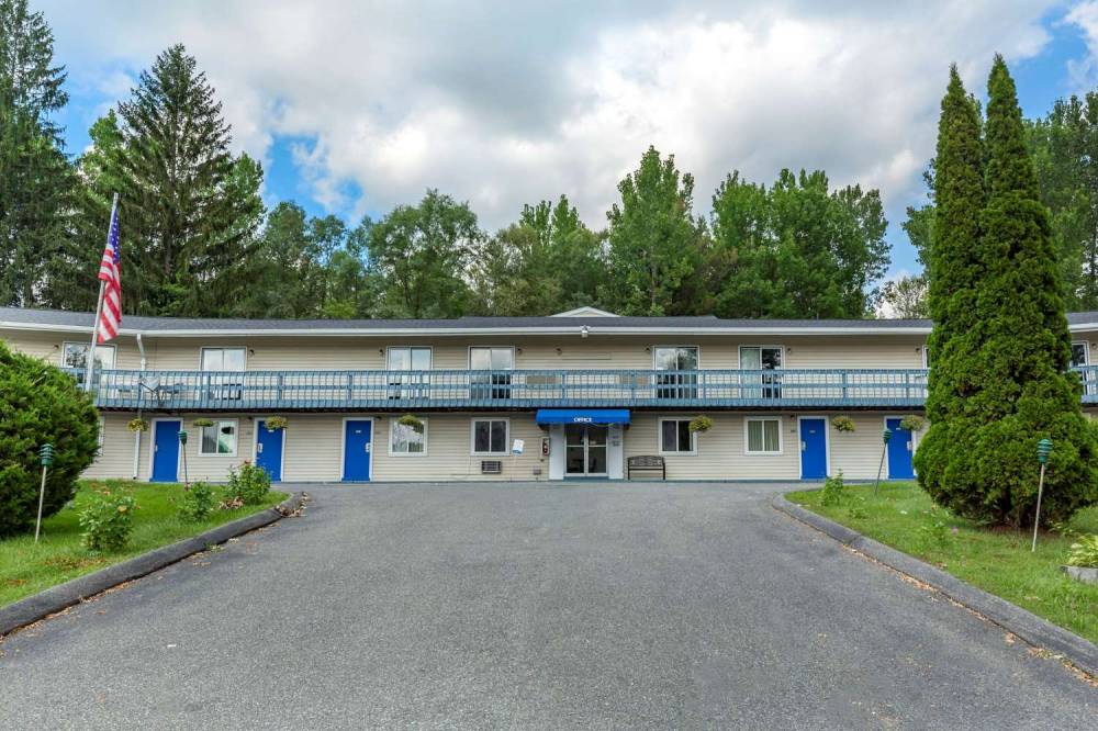 ECONO LODGE LEE - GREAT BARRINGTON 8
