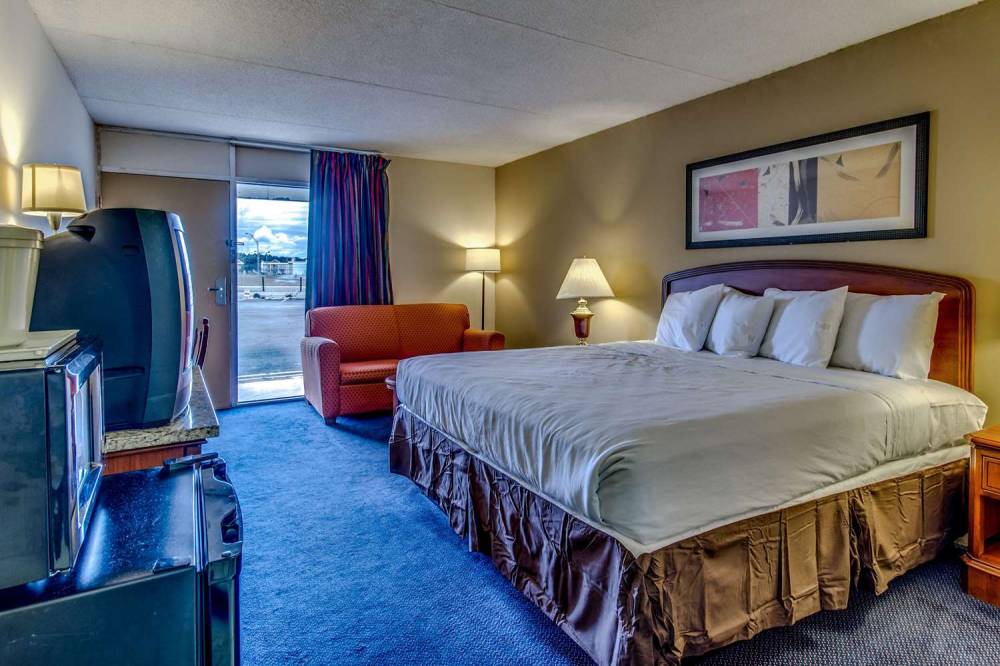 Econo Lodge Lumberton