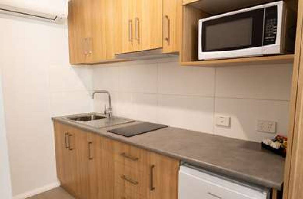 Econo Lodge Mildura 8
