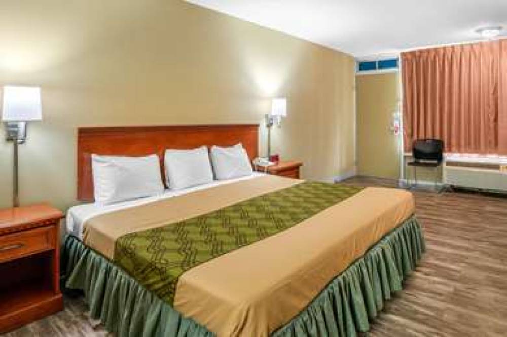 ECONO LODGE NEAR MISSOURI UNIV OF S 6