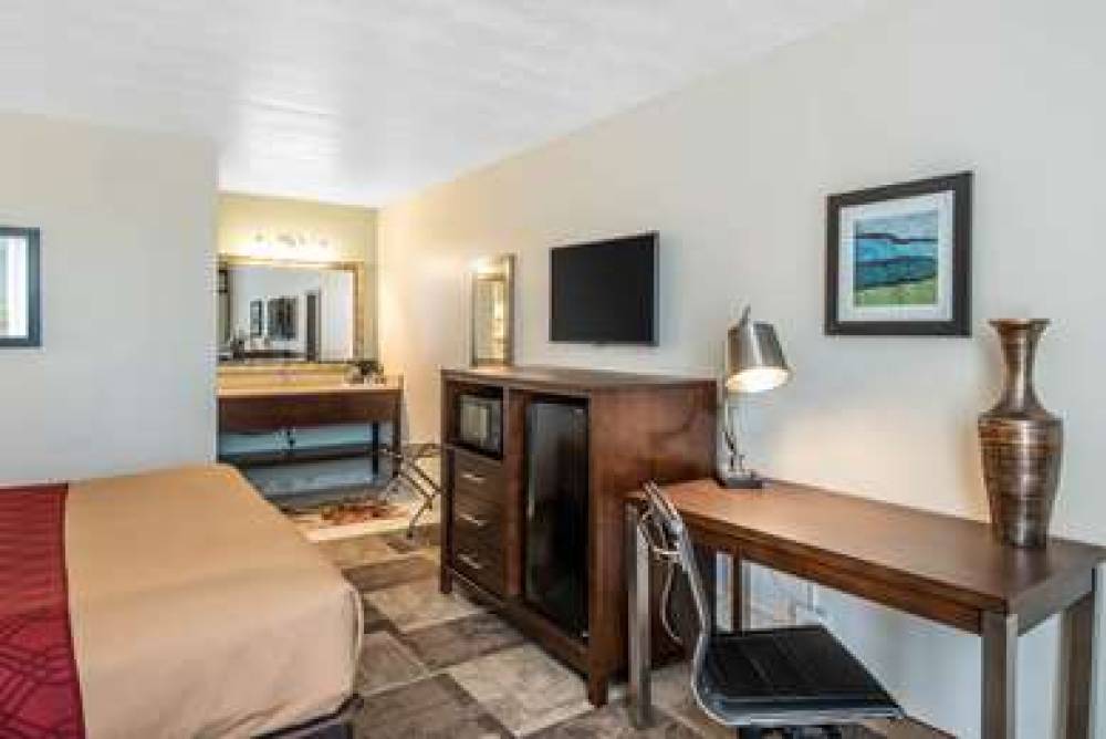 Econo Lodge Oak Grove-Blue Springs 4