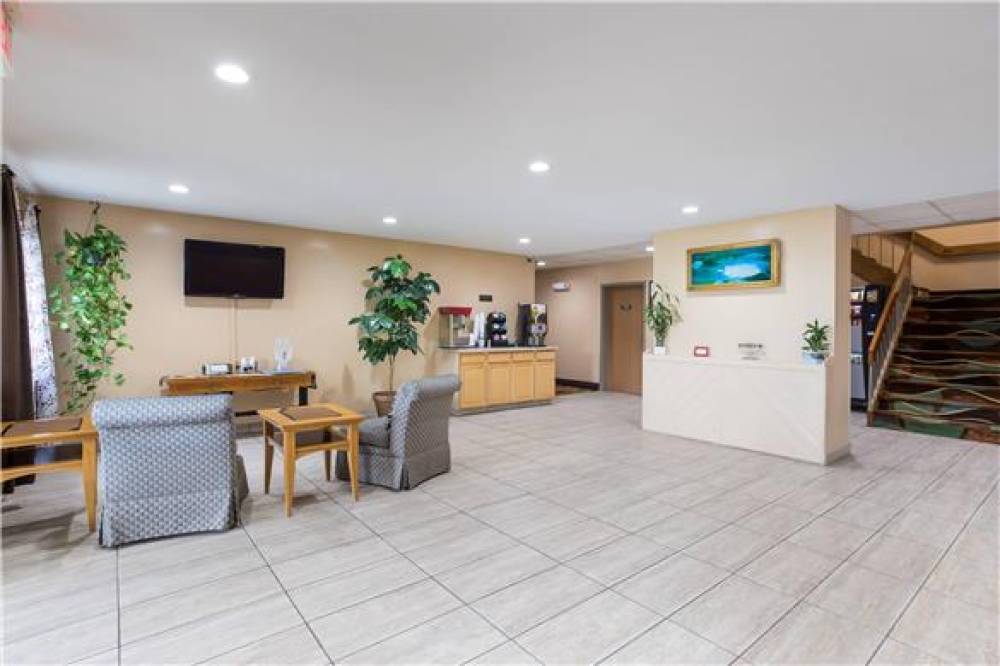 ECONO LODGE PAINTED POST - CORNING 4