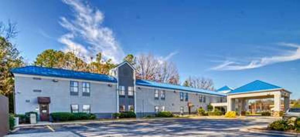 Econo Lodge Raleigh Near Walnut Cre
