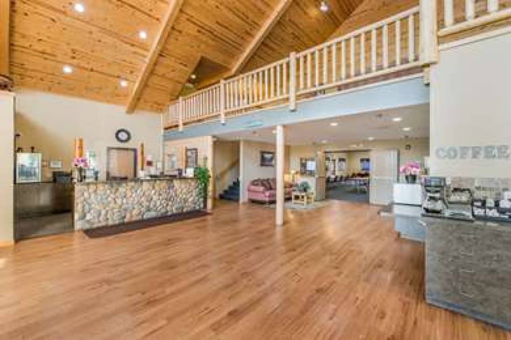 ECONO LODGE RICE LAKE 7