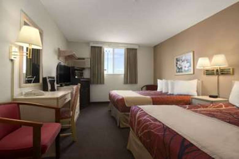 ECONO LODGE SCOTTSBLUFF 7