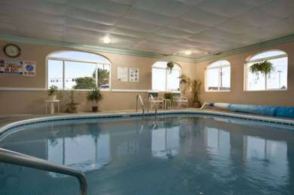 ECONO LODGE SCOTTSBLUFF 3