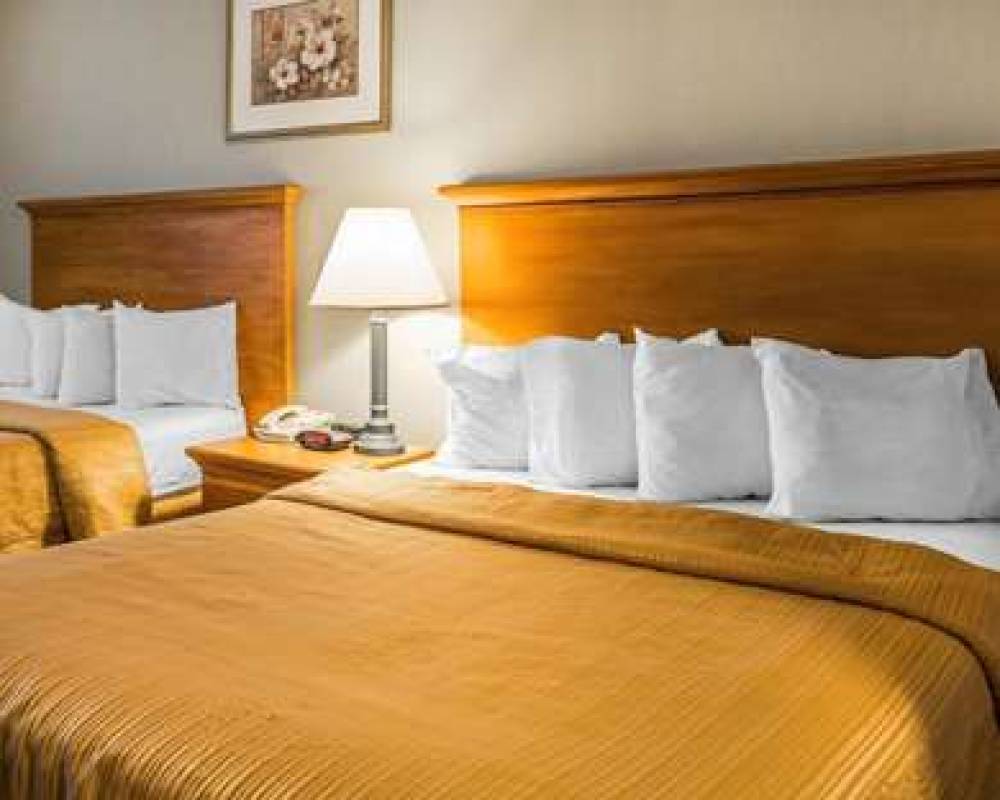 ECONO LODGE TRACY I-205 10