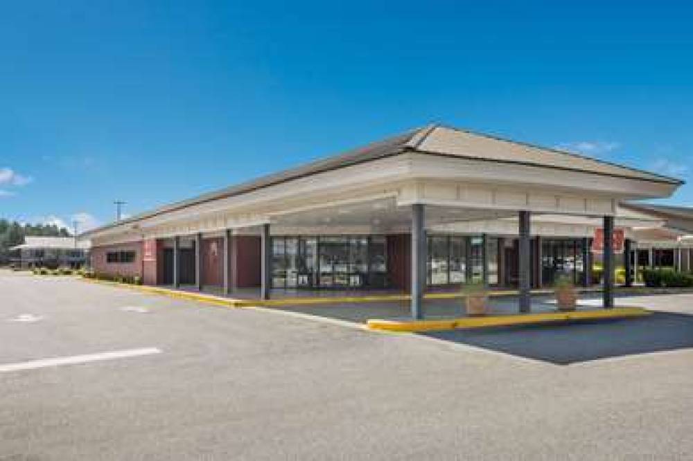 ECONO LODGE VIDALIA 7