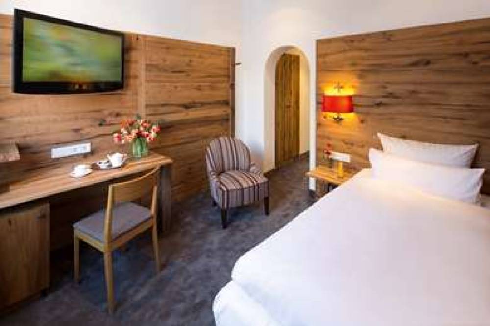EDEN HOTEL WOLFF 9