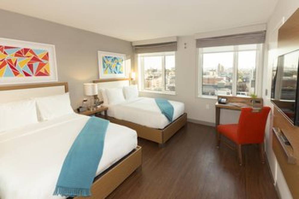 Edge Hotel NYC 4