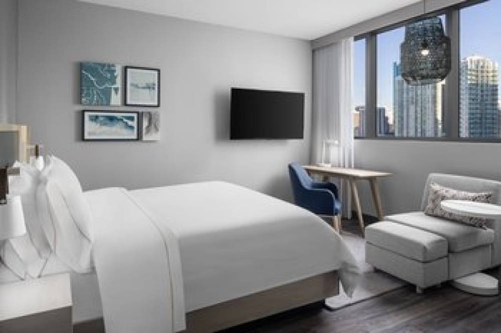 Element Miami Brickell 9