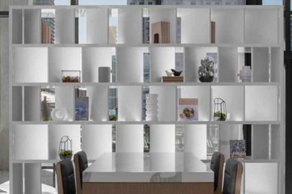 Element Miami Brickell 8