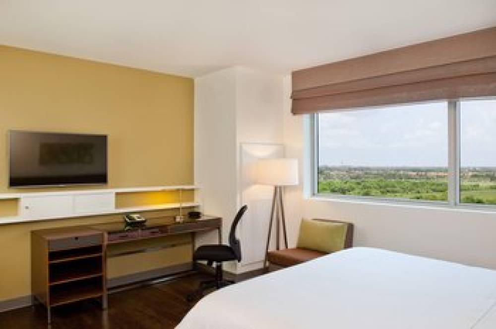 Element Miami Doral 7