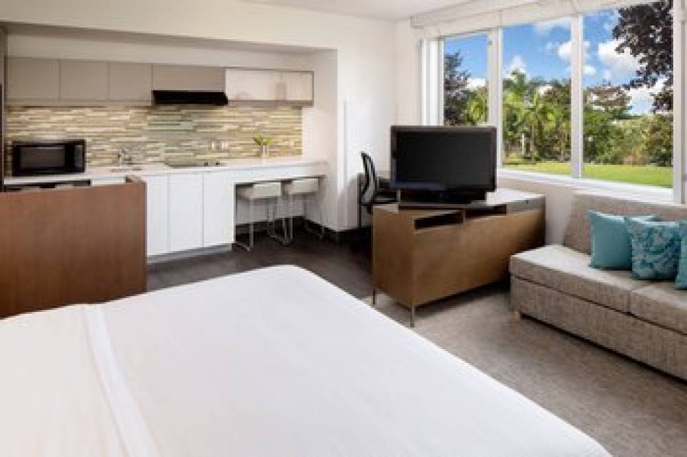 Element By Marriott Miami International Airport 5