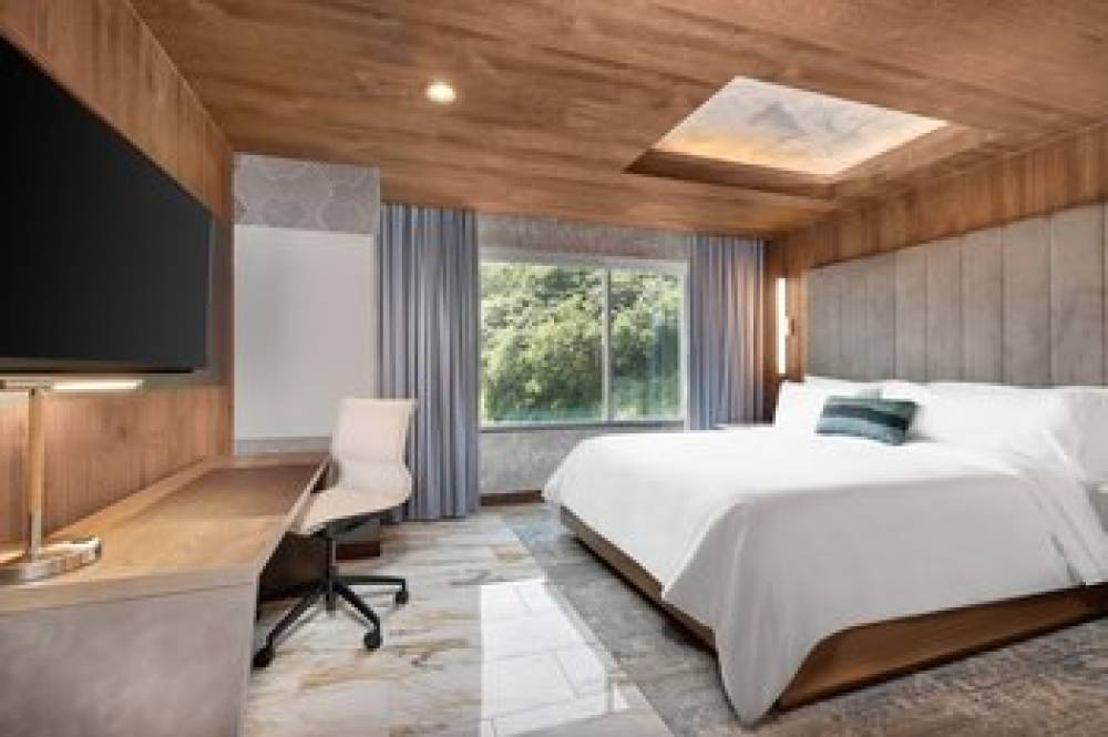 Element New York Wood Ridge 6