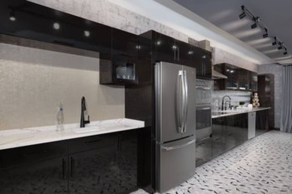 Element New York Wood Ridge 9