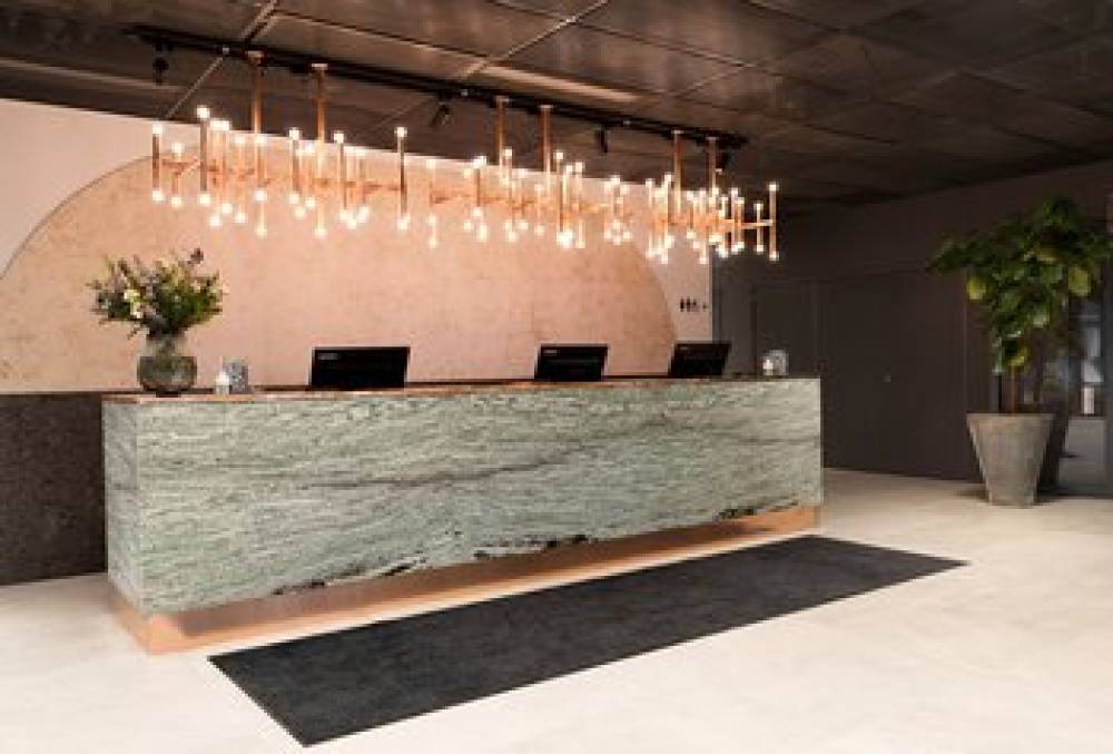 Elite Hotel Carolina Tower, St