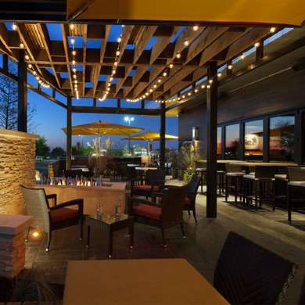 Embassy Stes By Hilton Denton