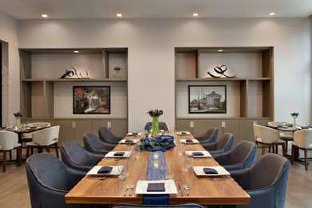 EMBASSY SUITES ATLANTA MIDTOWN 8