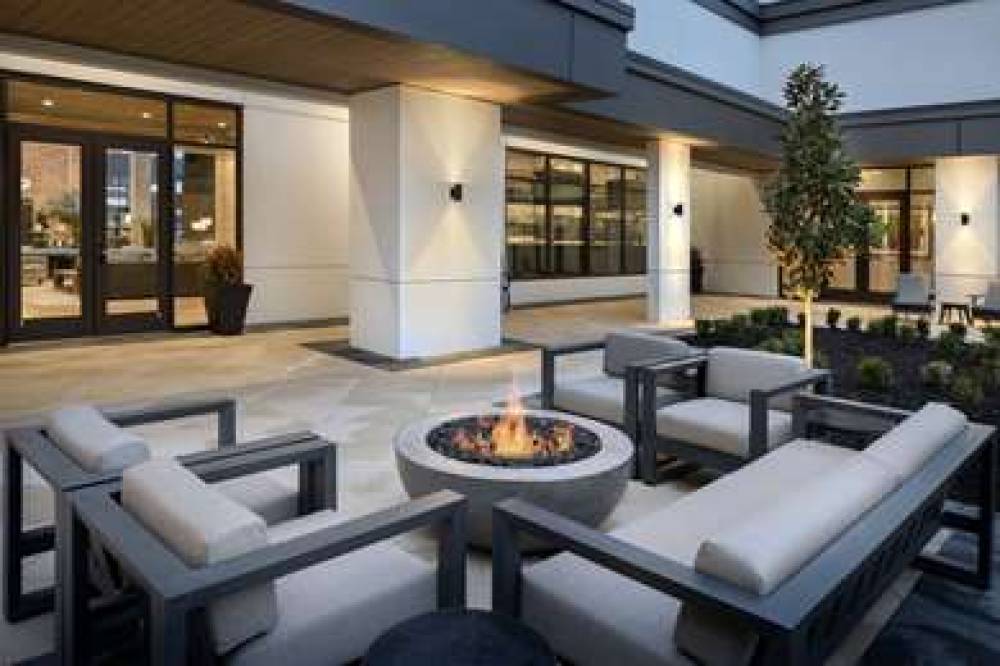 Embassy Suites Bowling Green