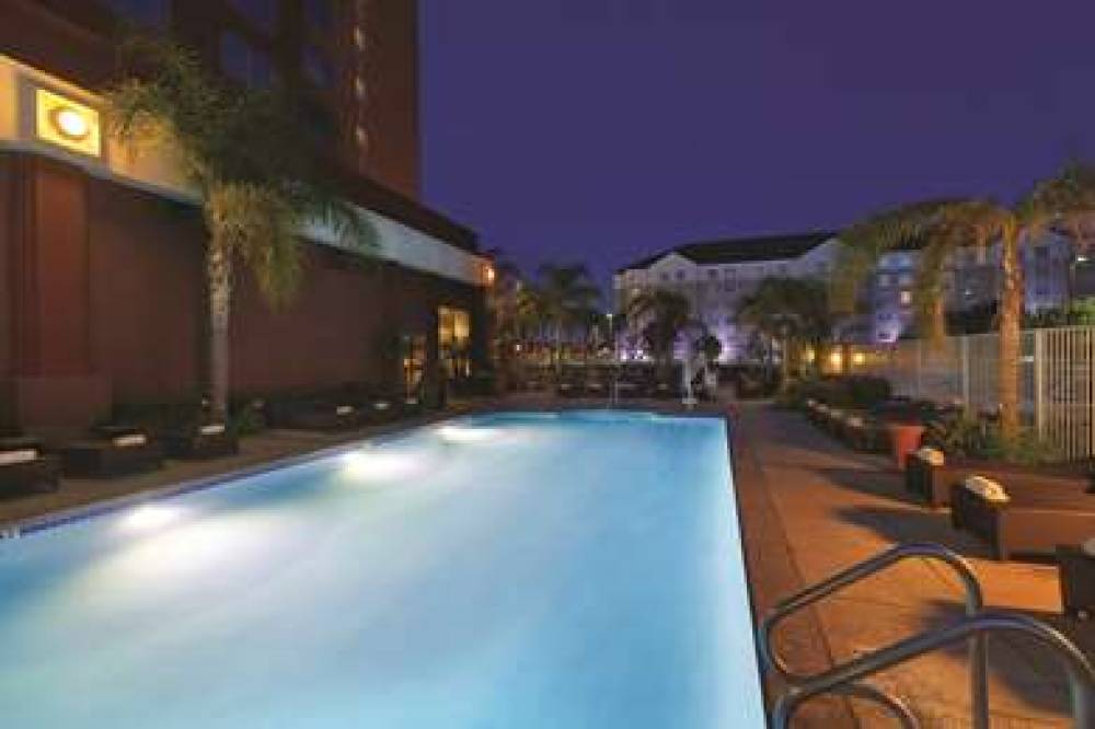 Embassy Suites By Hilton Anaheim-South 9