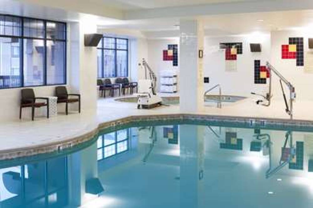 Embassy Suites By Hilton Anchorage 8