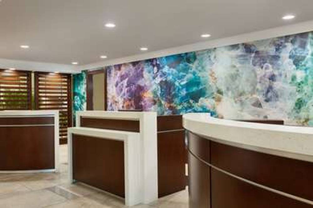 Embassy Suites By Hilton Atlanta-Airport 6