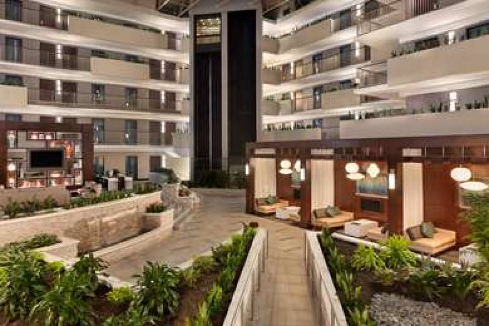 Embassy Suites By Hilton Atlanta-Airport 5