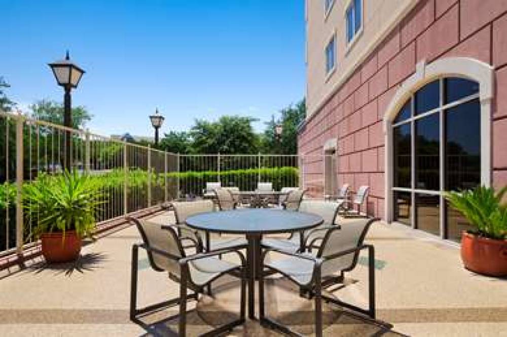Embassy Suites By Hilton Austin-Arboretum 1