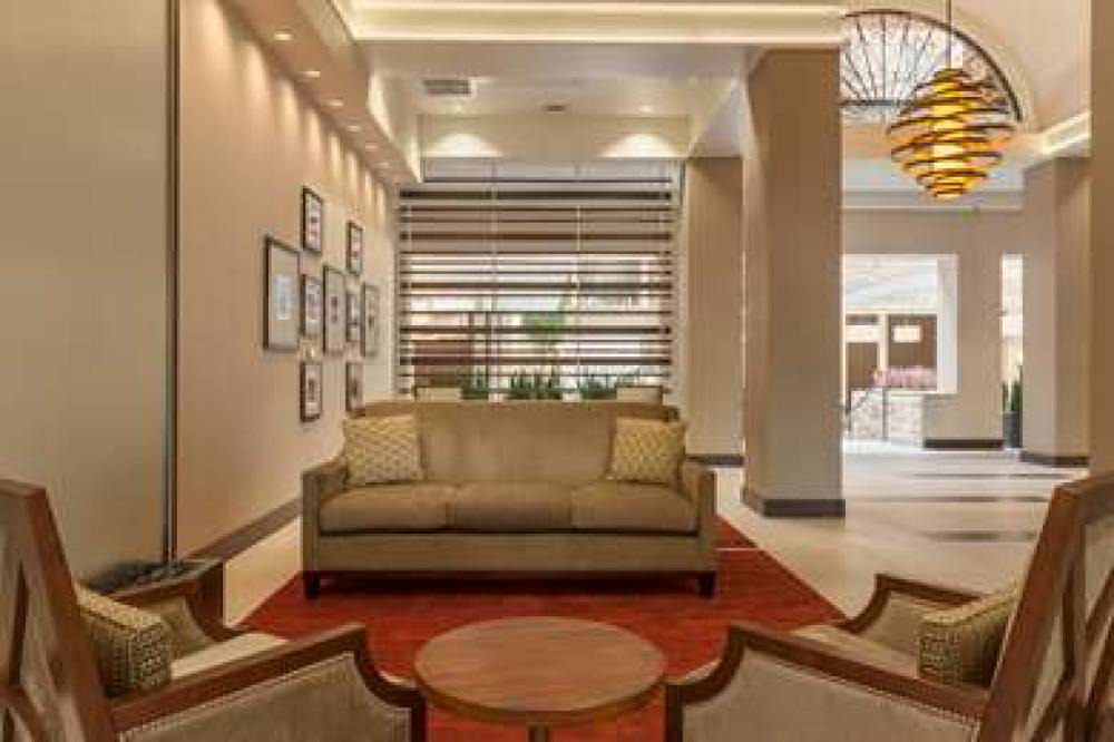 Embassy Suites By Hilton Baton Rouge 5