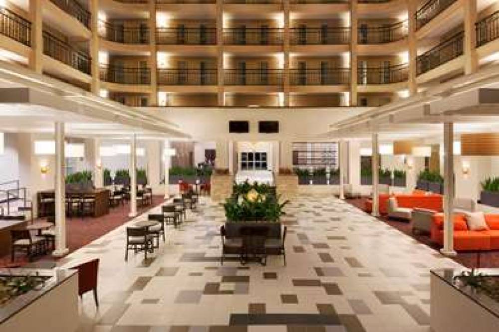 Embassy Suites By Hilton Baton Rouge 6