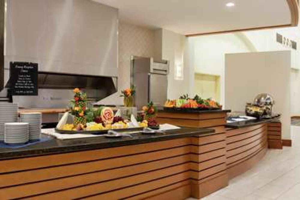 Embassy Suites By Hilton Boston At Logan Airport 7