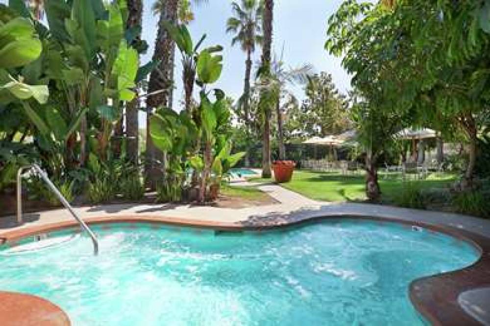 Embassy Suites By Hilton Brea-North Orange County 8