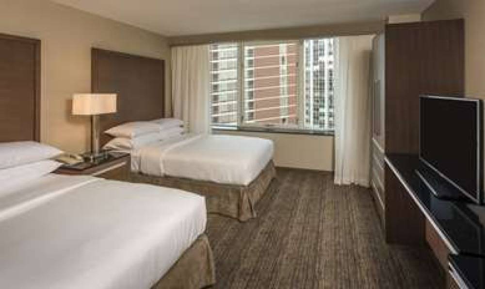 Embassy Suites By Hilton Chicago Magnificent Mile 3