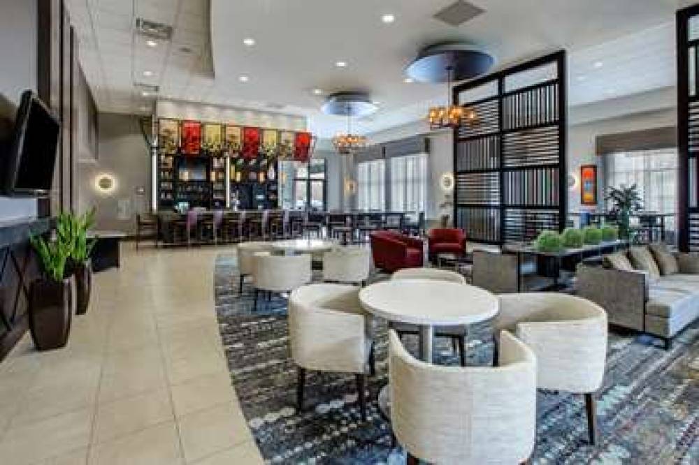Embassy Suites By Hilton Columbus Airport 7